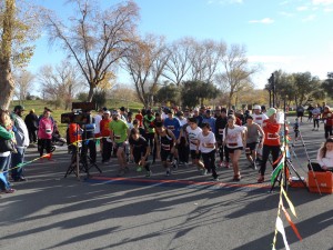 The 3-Mile Run/Walk competitors and participants start the race.