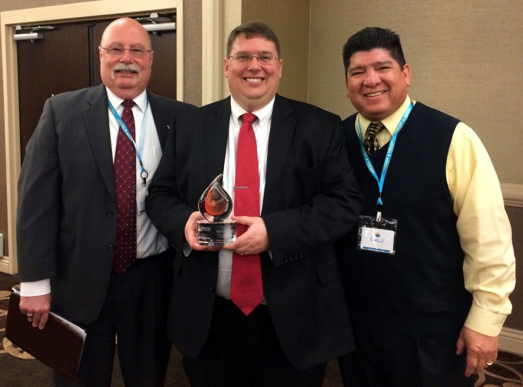 Antioch Chamber of Commerce CEO Dr. Sean Wright (center) with Principals Louie Rocha of Antioch High and Ken Gardner of Deer Valley High with the Earn & Learn award.