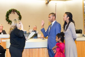 Lamar Thorpe, with his wife Pat and their daughter Kennedy by his side, was given his oath of office by Supervisor-elect Diane Burgis. Photo by Michael Pohl.