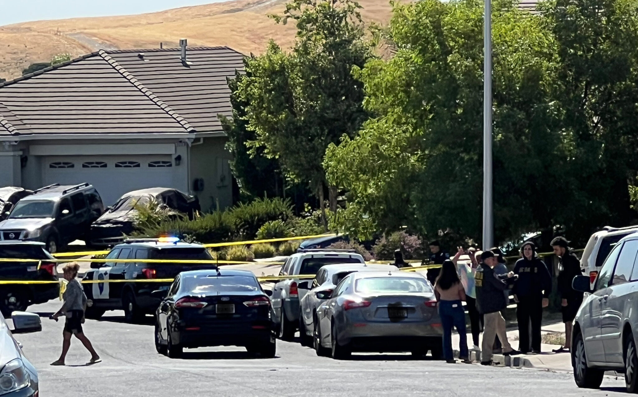 Knife-wielding man killed in officer-involved shooting in Antioch ...
